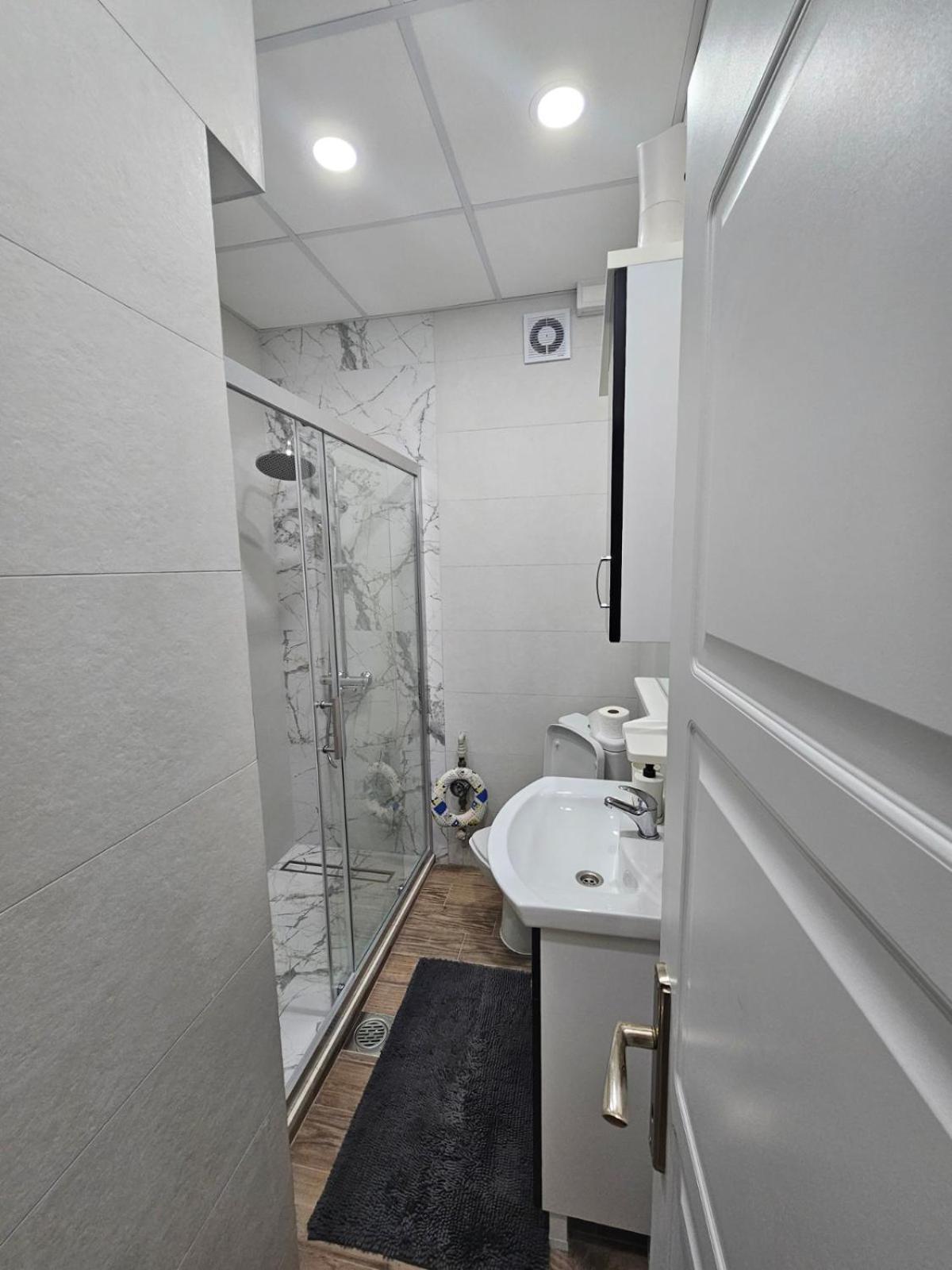 Aurelia Apartment オフリド エクステリア 写真